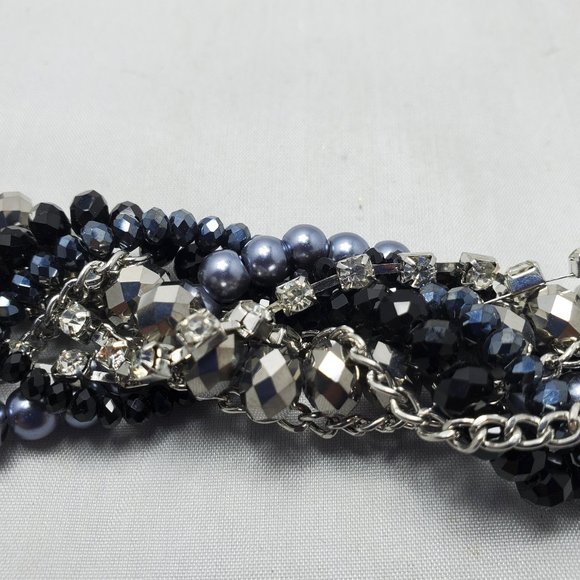 ALI KHAN multi color twisted bracelet silver-pearl-rhinestone-hematite - Picture 4 of 9